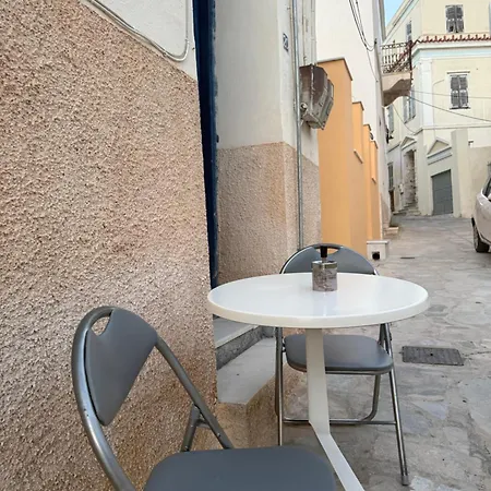 Apartamento Bright Authentic Cycladic Home, Walk To Center
